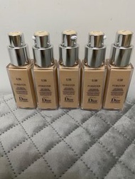 Dior粉底液