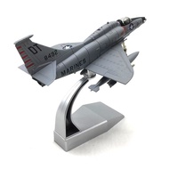 American Skyhawk A-4 Skyhawk United Kingdom BAe Hawk T "Eagle" Alloy Airplane Model