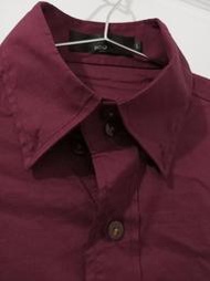 （良品衣店）TASSO 韓國酒紅色窄版腰身剪裁扣領長袖襯衫  L號