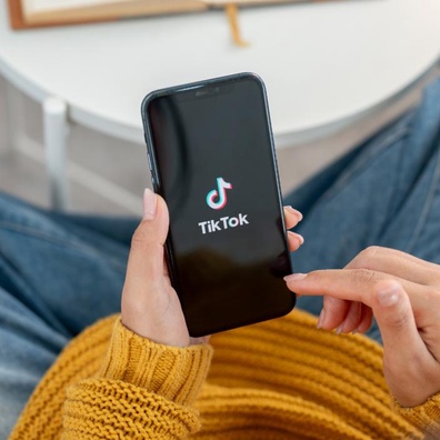 TikTok Meluncurkan Fitur Aksesibilitas Baru dan Kontrol Waktu Tidur untuk Remaja