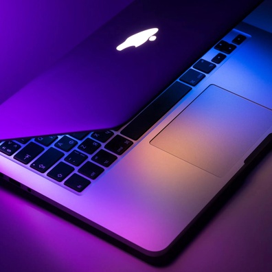 Pengguna Laptop Framework Laporkan Masalah Boros Baterai Parah Sementara Apple Silicon Mempertahankan 90% Setelah Berminggu-minggu