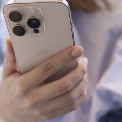 iOS 26 Dikhabarkan Akan Membawa Perubahan Besar UI dan Ciri Komunikasi Merentas Bahasa