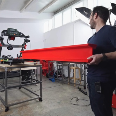 Pencipta Mengubah Treadmill Menjadi Pencetak 3D Panjang Tanpa Had untuk Projek Bersaiz Besar