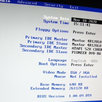 Mengapa BIOS VGA Awal Menggunakan Fon 8x19 Yang Luar Biasa Berbanding Standard 8x16