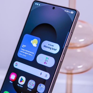 Samsung Phát Triển Auto DeX Để Thách Thức Android Auto và Apple CarPlay Với Khả Năng Tích Hợp Điện Thoại Nâng Cao