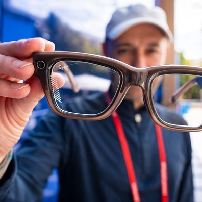 Kacamata Display Meta Ray-Ban Diluncurkan dengan Model Pembelian Khusus Demo dan Harga 799 Dolar AS