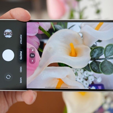 Google Photos Akhirnya Menambahkan Fitur Dasar Membalik Gambar untuk Pengguna Android