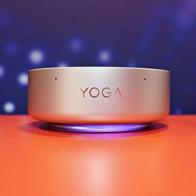 Lenovo Yoga Mini i Hands-On: คอมพิวเตอร์ตั้งโต๊ะทรงกลมจิ๋วที่ขับเคลื่อนด้วย AI และตรวจจับการมีอยู่ของคุณได้