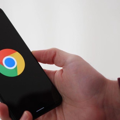 Chrome の自動入力機能が大幅にアップグレード：Google Wallet との統合により、スマホでパスポートや VIN、航空便の詳細情報を自動入力可能に