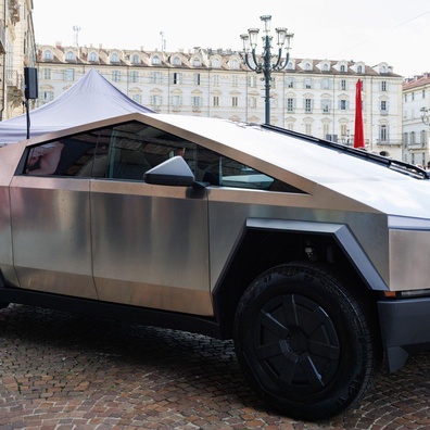 Tesla Cybertruck เผชิญคดีความด้านความปลอดภัยขณะที่สตาร์ทอัพด้านการขนส่งต้อนรับการเปลี่ยนแปลงกฎระเบียบในยุค Trump