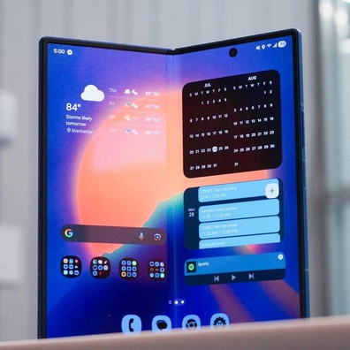 Samsung Galaxy S25 Ultra Menguasai Jualan Global Walaupun Digelar Telefon Ultra 'Paling Membosankan' Tahun 2025