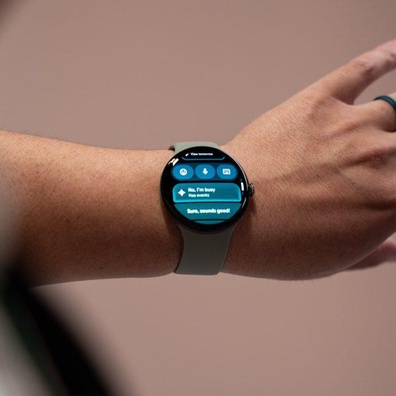 Pixel Watch 5 對決 Galaxy Watch 9：Google 與 Samsung 新款穿戴裝置比一比——價格、健康功能與更多細節