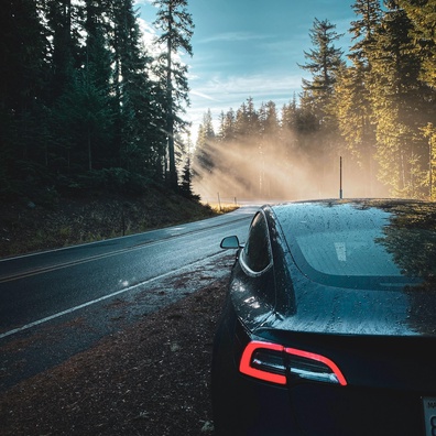 ผู้พิพากษาสหพันธรัฐรับรองคดีกลุ่มต่อ Tesla เรื่องการโฆษณา FSD ที่ทำให้เข้าใจผิด