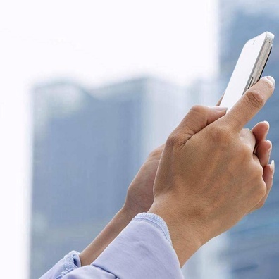 Apple Tiết Lộ Lý Do iPhone Bền Hơn Điện Thoại Android Với Chương Trình Kiểm Tra Độ Bền Toàn Diện