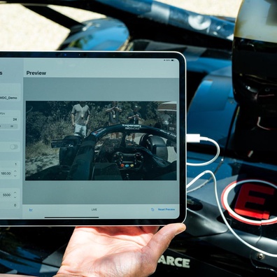 Insinyur Apple Membangun Modul Kamera Khusus Bertenaga iPhone untuk Film F1 Menggunakan Teknologi ProRes
