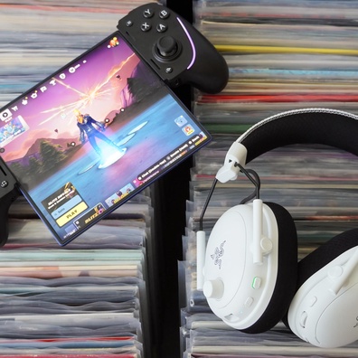 Review Razer BlackShark V3 Pro: Headset Gaming Premium dengan ANC Justifikasi Harga Dolar AS $250