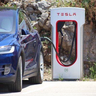 Tesla Sahkan Varian Model Y Lebih Murah Dalam Pengeluaran, Tetapi Tangguhkan Pelancaran Besar-besaran Hingga Q4 2025