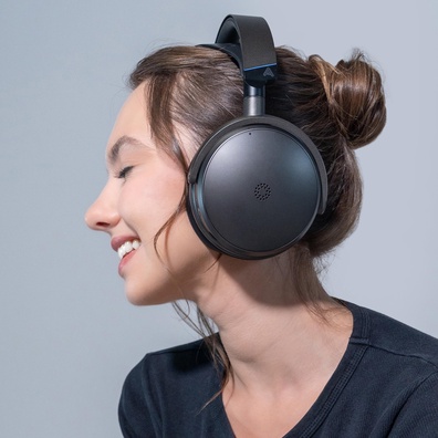 Audeze Maxwell 2 Launches at CES 2026: A Planar Gaming Headset Redefined