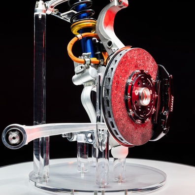 เฟอร์รารี่ EV คันแรก: กำลังเกิน 1,000 แรงม้า, เสียงไฟฟ้าที่เป็นเอกลักษณ์, และกำหนดเปิดตัวปี 2026