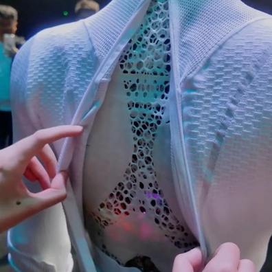 Robot Humanoid Baharu Xpeng Sangat Mirip Manusia Sehingga Mencetuskan Debat Global 'Adakah Ia Nyata?'