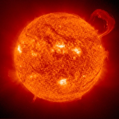 Solar Maximum: ความเสี่ยงด้านสภาพอากาศในอวกาศที่เพิ่มขึ้นและโอกาสในการชมแสงเหนือ