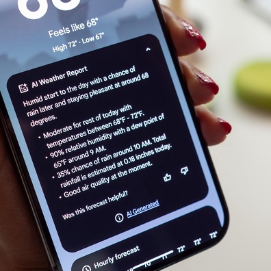 Google Pixel 9 、より目立たない通話転写機能とAI天気予報要約を最新アップデートで提供