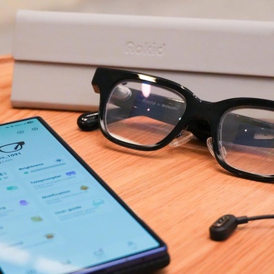 Kacamata Rokid Meraih Lebih dari 1 Juta Dolar AS dalam Pre-Order dalam 72 Jam, Menantang Meta Ray-Bans dengan Layar AR