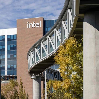Intel 在 Oregon 園區裁員2,400人,晶圓代工業務困境加劇