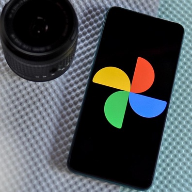 Google Photos が大幅なインターフェース刷新を実施、iOS が先行アクセス
