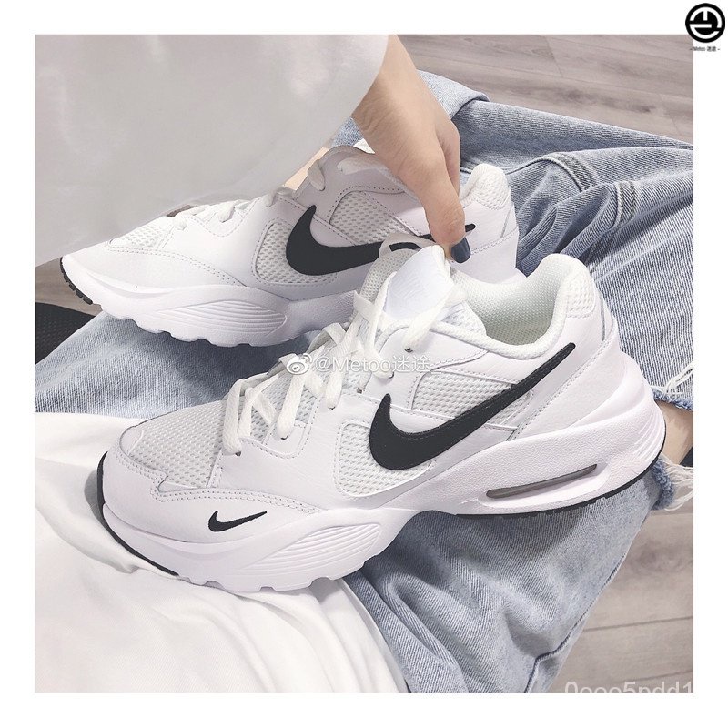 Harga kasut hotsell air max original