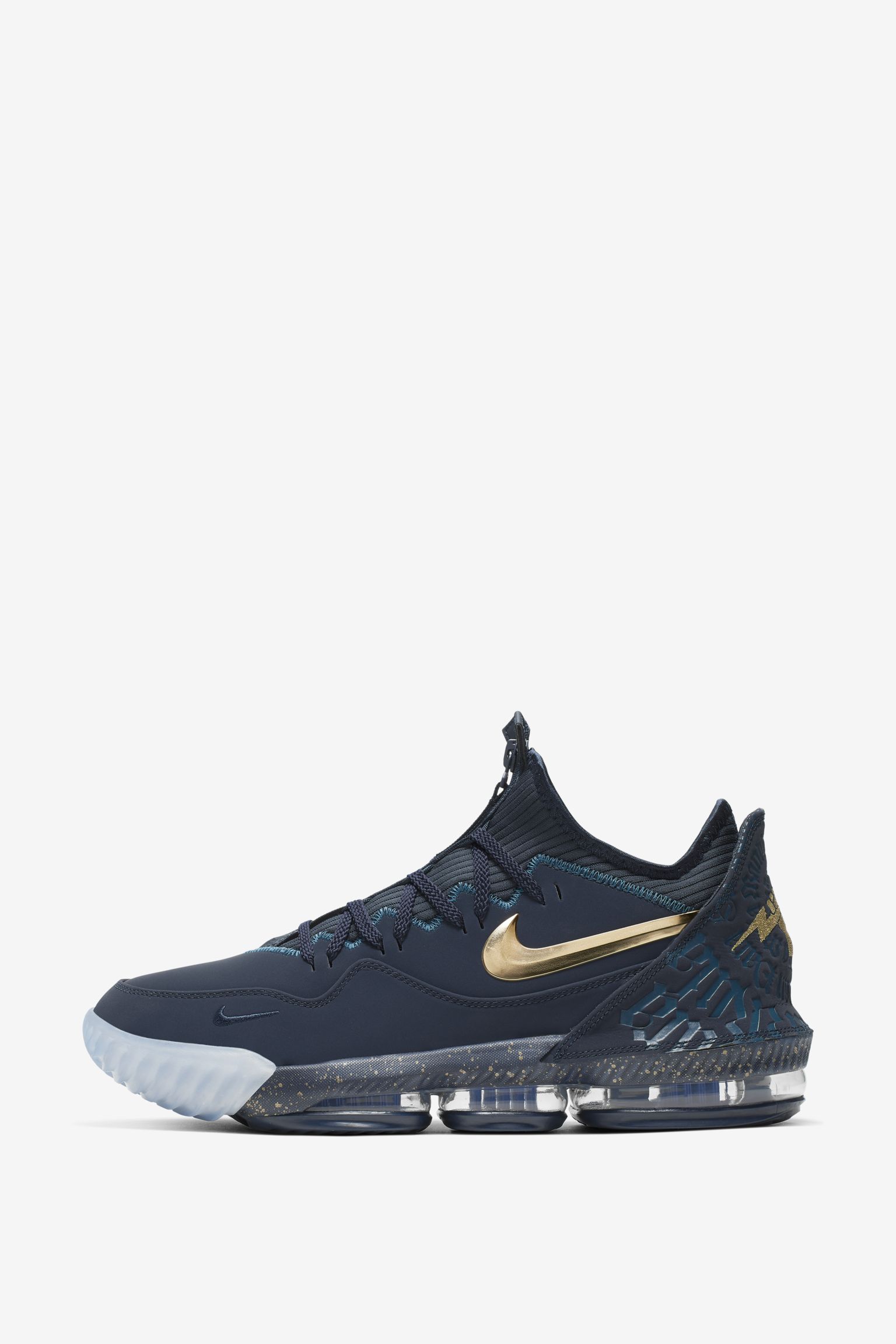 Boys lebron 16 discount shoes