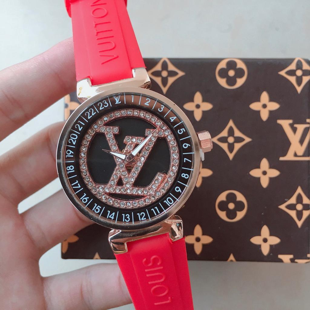 Jual Jam Tangan Louis Vuitton LV Putar Diamond Swarovski Kulit