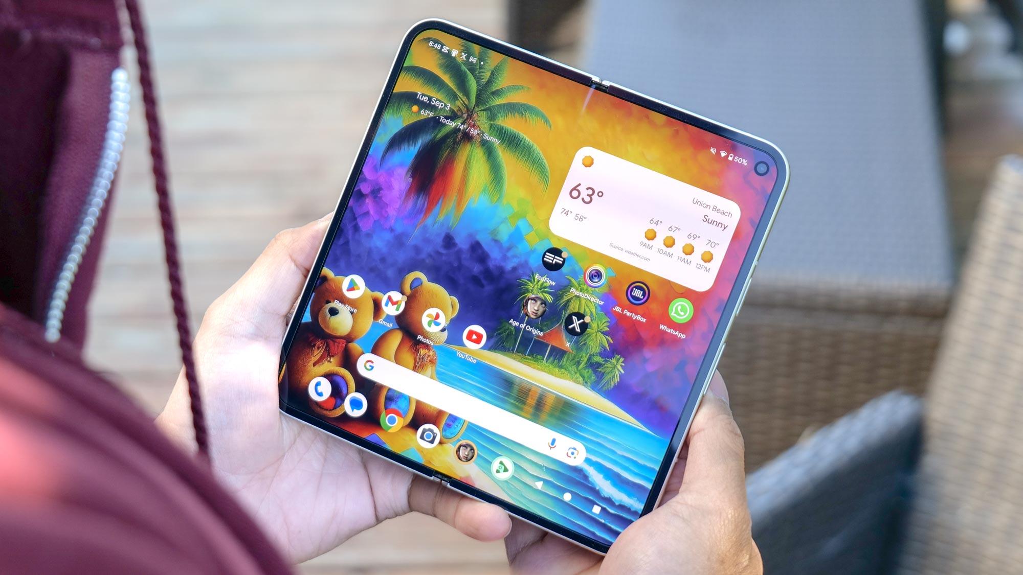 Pixel 9 Pro Fold ของ Google: นวัตกรรมกันน้ำพร้อมการปรับปรุงดีไซน์อย่างล้ำสมัย