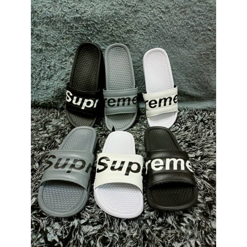 Nike supreme outlet slippers