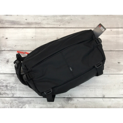 5.11 LV10 SLING PACK 13L 斜揹袋TACTICAL, 男裝, 袋, 腰袋、手提袋、小袋- Carousell