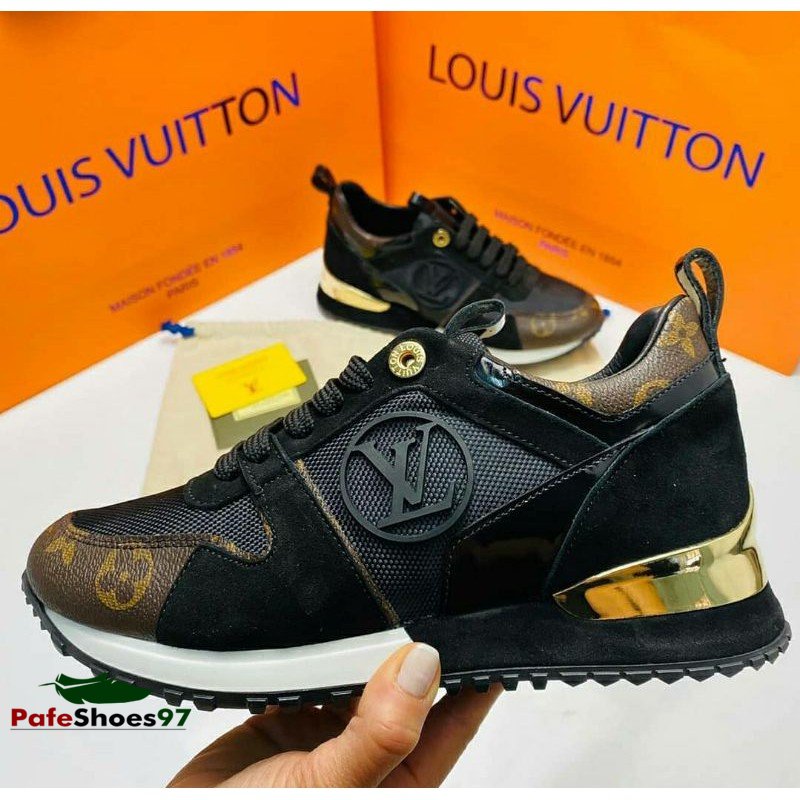 harga sepatu lv wanita original