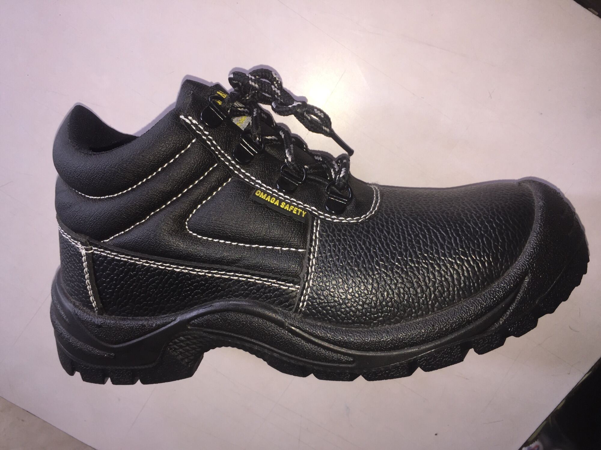 Omaga safety clearance shoes price