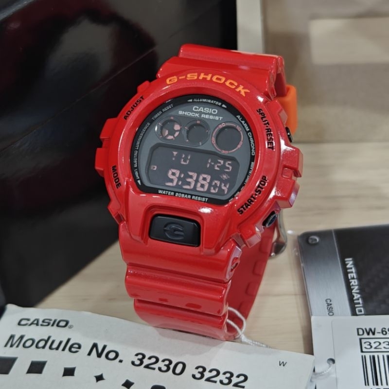 Gshock on sale dw6900 bb1