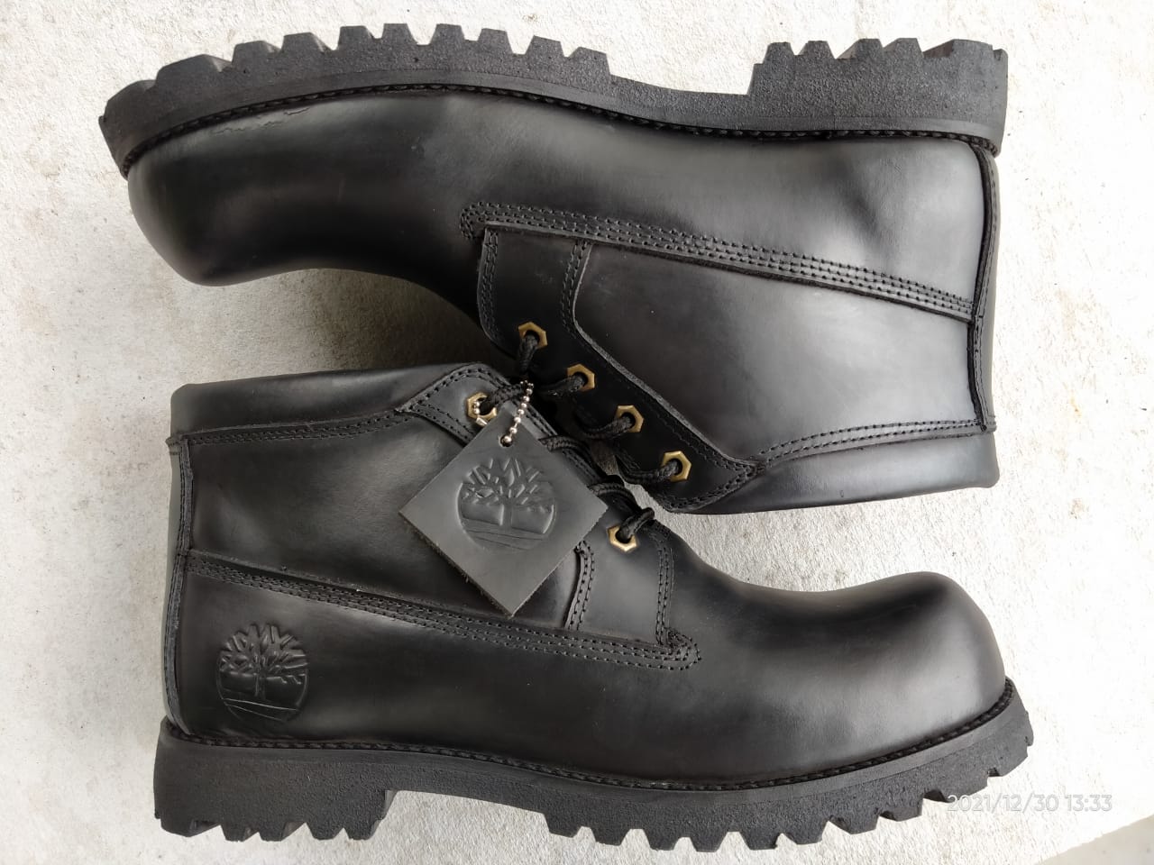 timberland boots black