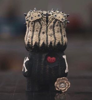 羅本製所 Copiapoa 黑王丸-達摩-丸型（陶製） 羅本製所 Copiapoa 黑王丸-達摩-丸型（陶製）