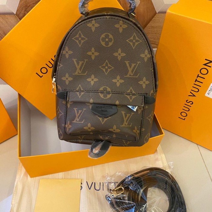 Tas Ransel LV Louis Vuitton M1917 Semi Platinum (Kode: LVT718