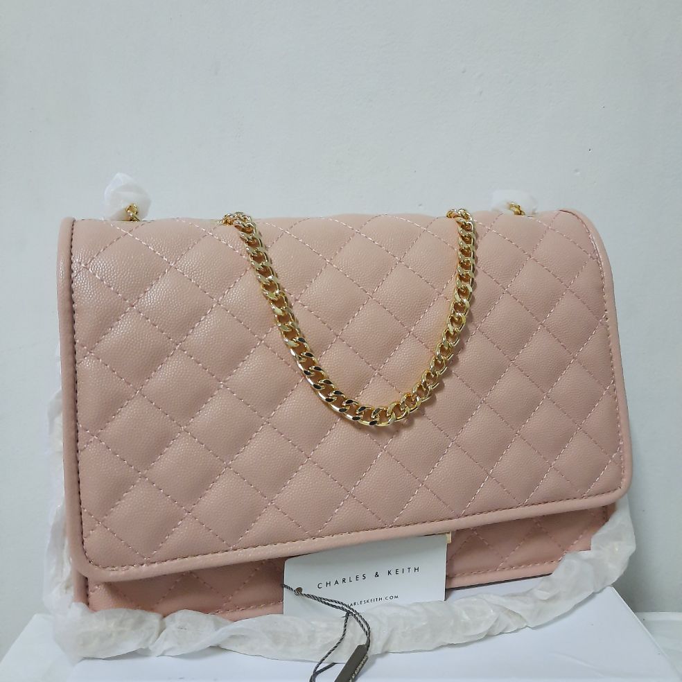 Harga tas wanita tas selempang charles keith Terbaru Okt 2025