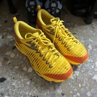 Kiko kostadinov asics gel delva top