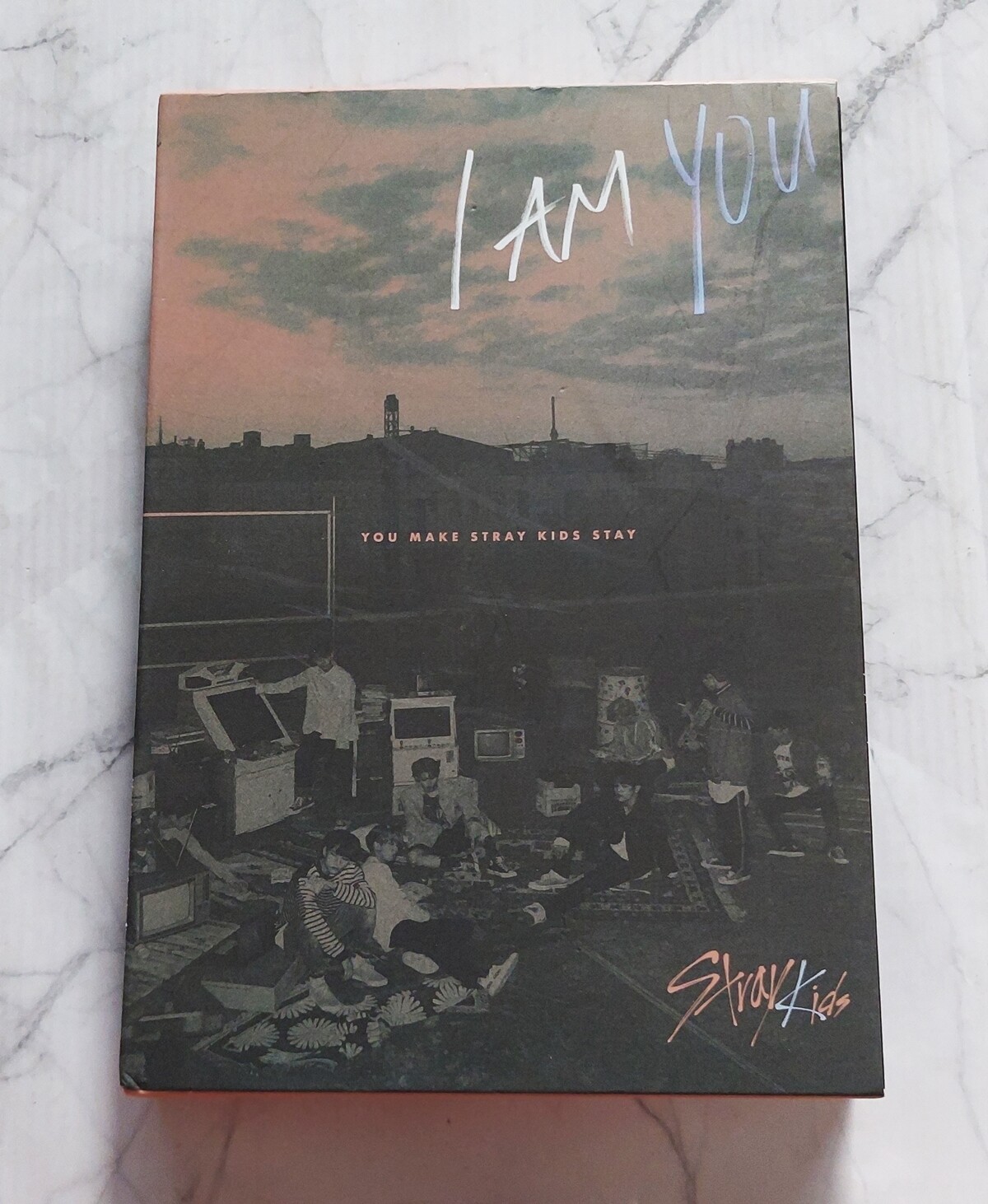 Sighed Album Stray Kids MAXIDENT GO Limited Edition FELIX BANG CHAN Han Ji  Sung Lee Know